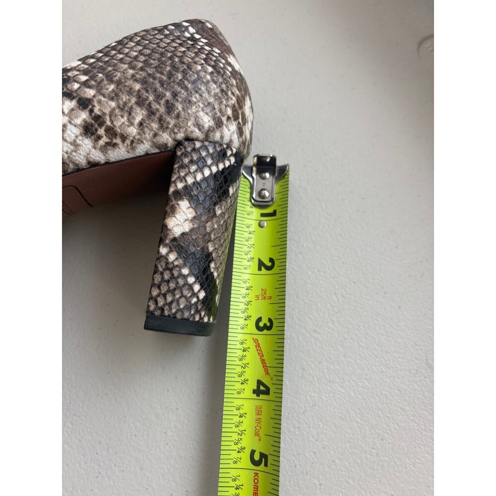 Franco Sarto Snakeskin Print Pointed Toe Heels 8M Block Heel - Picture 6 of 10